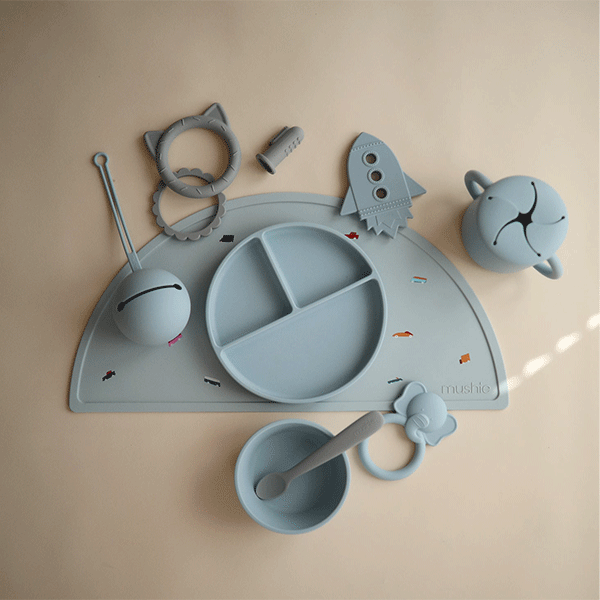 Mushie Silicone Place Mat (Retro Cars)