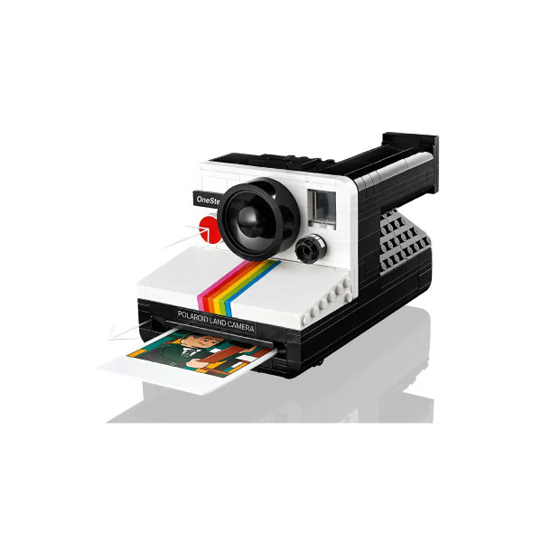 LEGO® Ideas 21345 Polaroid OneStep SX-70 Camera | JR Toy Company Canada