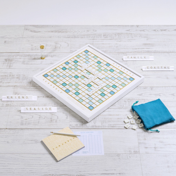 WS Game Company Scrabble Bianco Edition