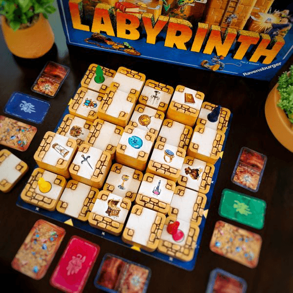 Ravensburger Labyrinth 3D Game | JR Toy Company