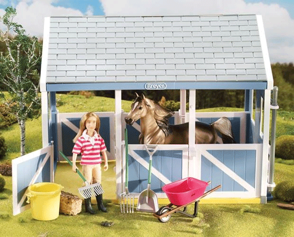 Breyer Freedom Series Stable Cleaning Accessory Set